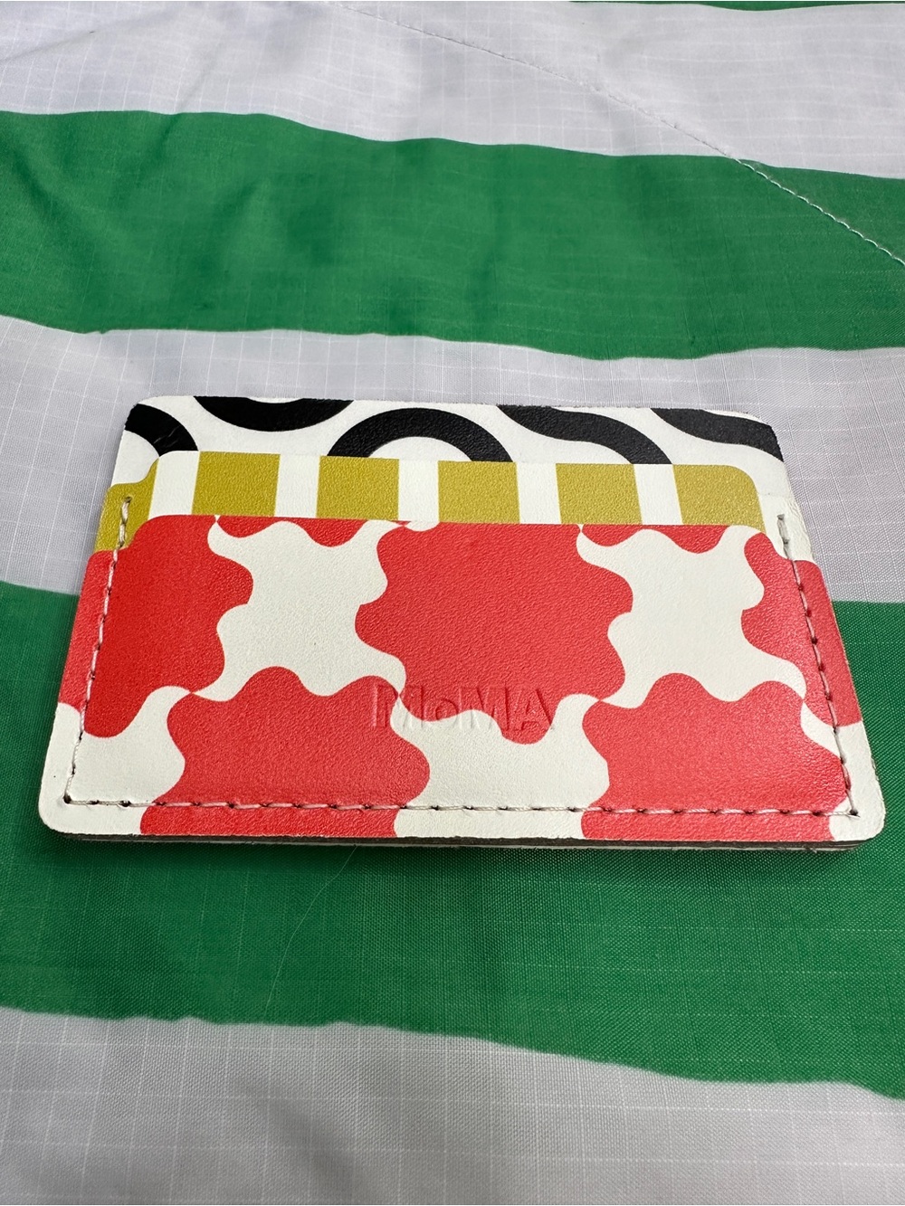 DUSEN DUSEN x MoMA vegan leather cardholder